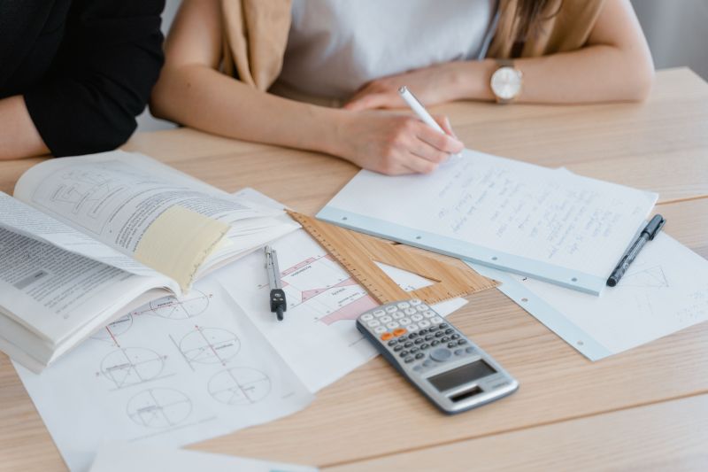 Online GCSE Maths tutoring for Year 11 students preparing for mock exams